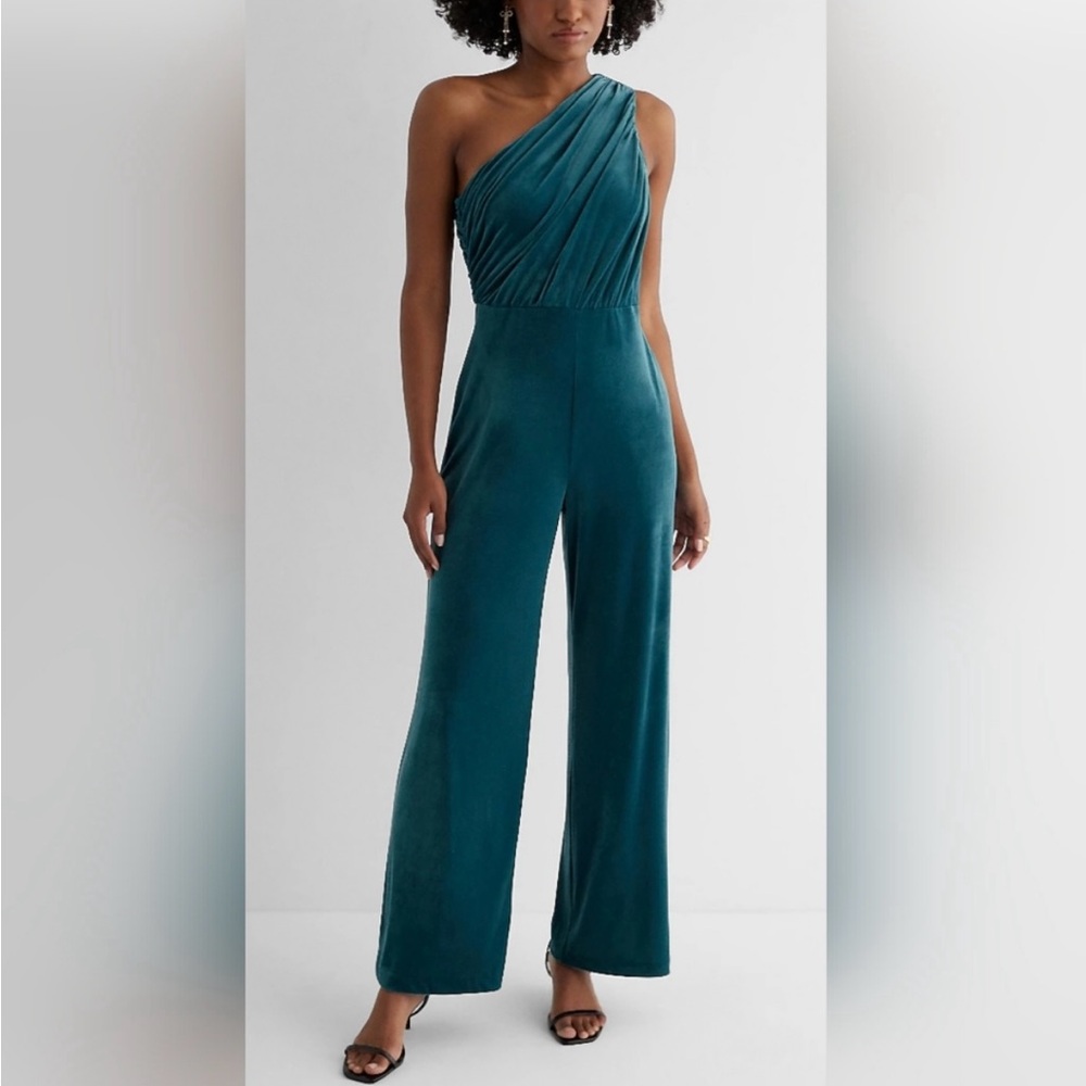 Express Elegant Teal One-Shoulder Jumpsuit size M